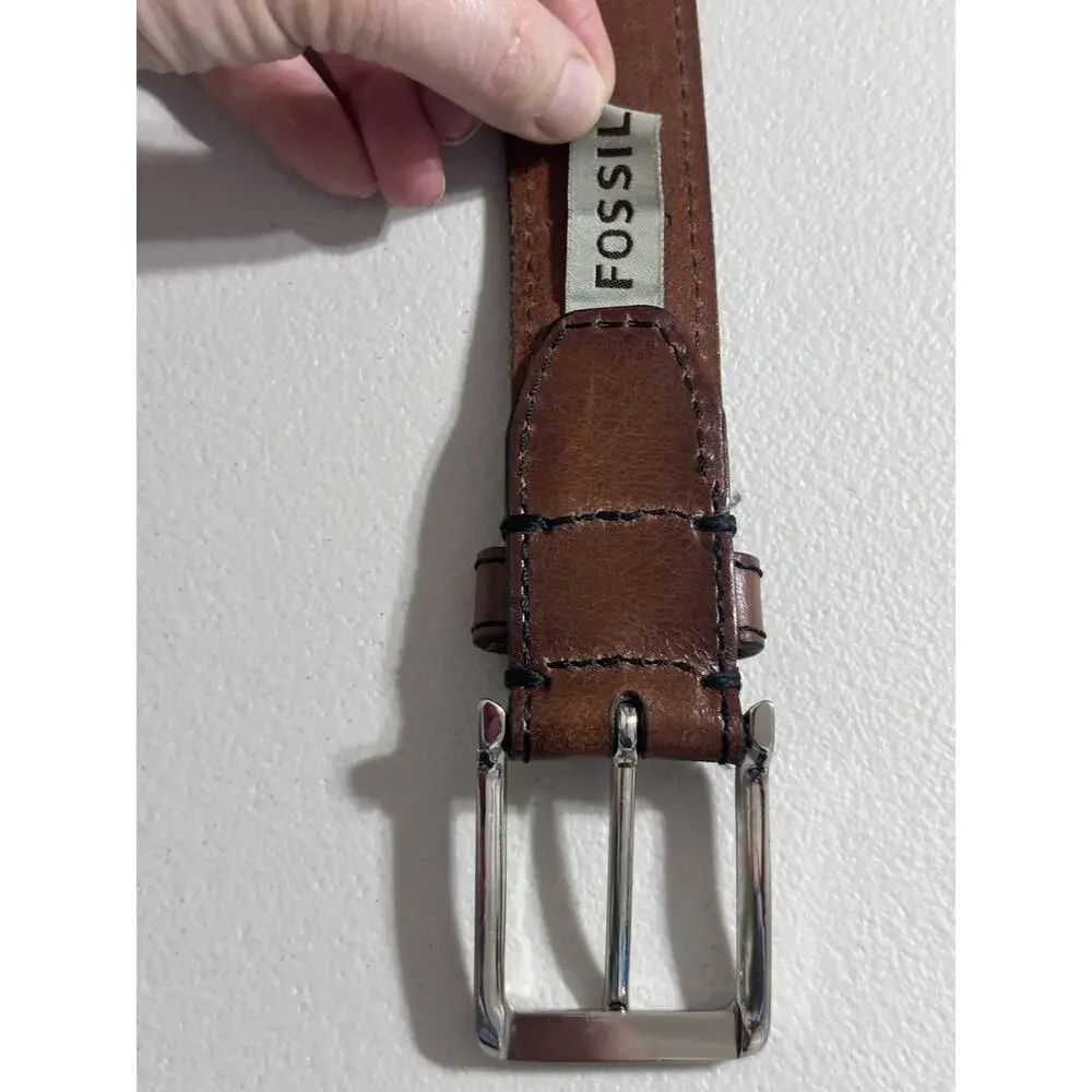 Fossil Brown Genuine Leather Dress Belt Size 40/100 Silver Tone Belt 006736